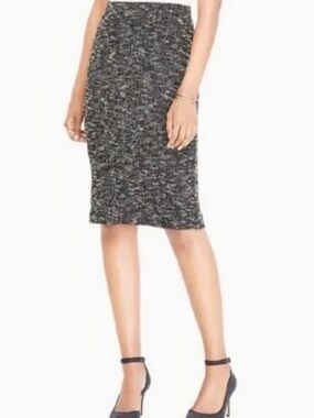 Ann Taylor Black and White Marled Pencil Skirt